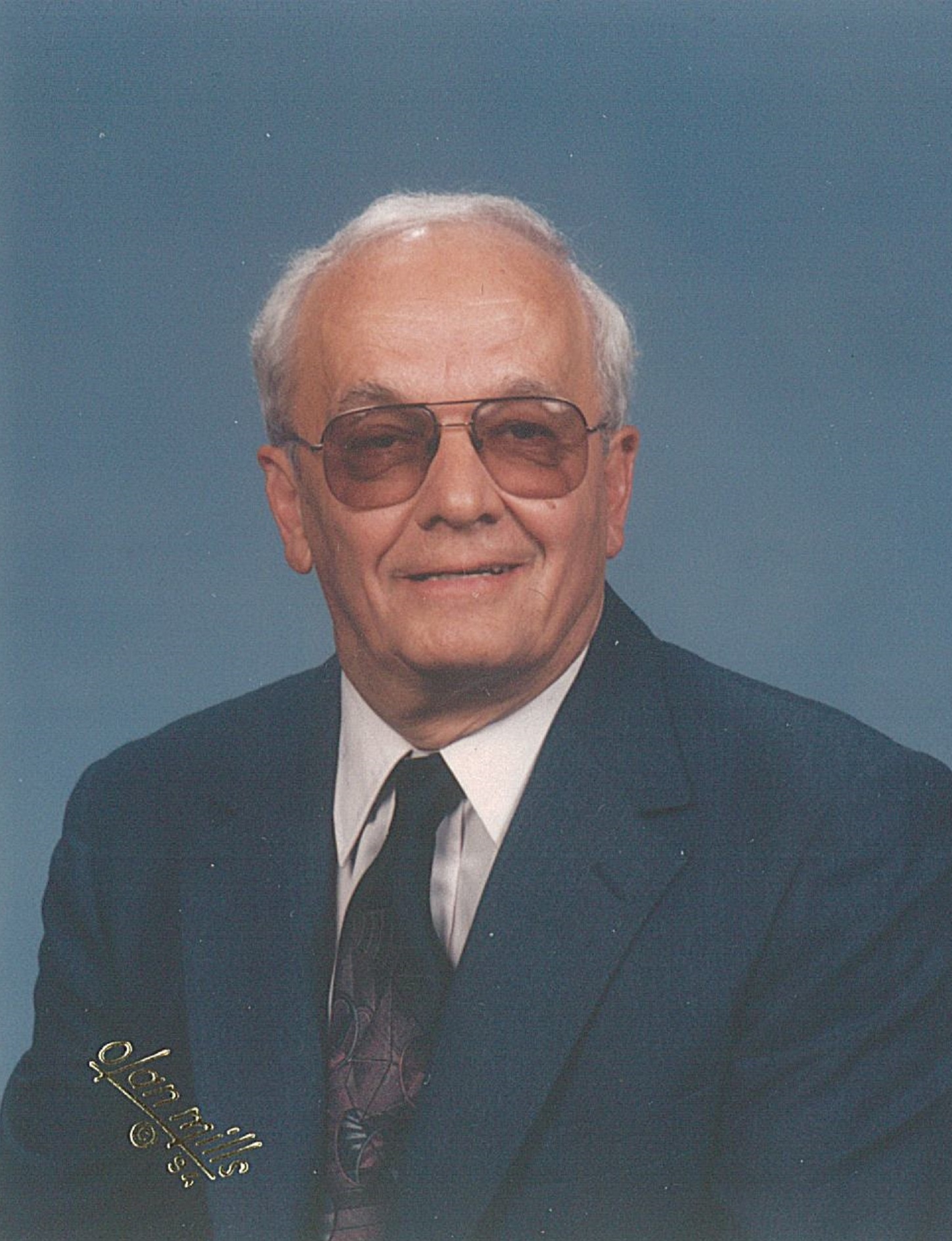 Vernon E. Rowoldt
